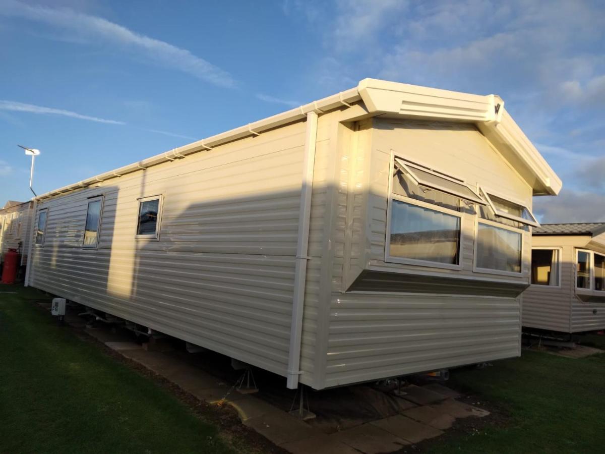 3 Bed ,Sleeps 8 Caravan California Cliffs Holiday Park Scratby Exterior photo